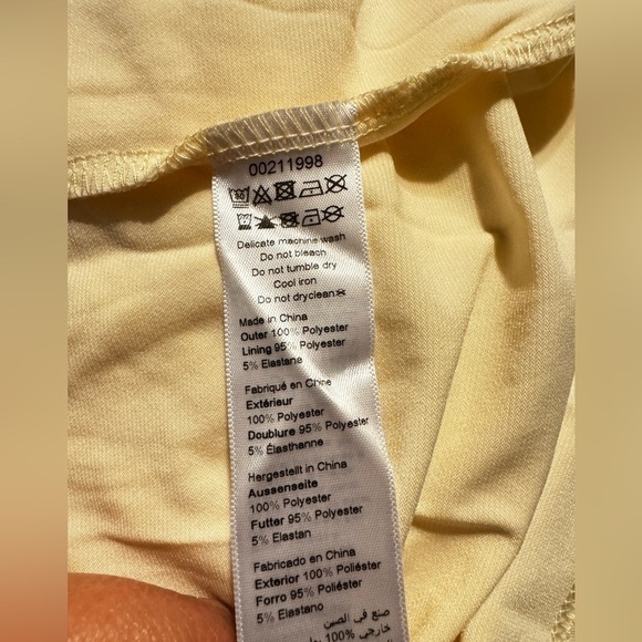 City Chic Crochet Vibes Mini Dress 24 W - Picture 13 of 13